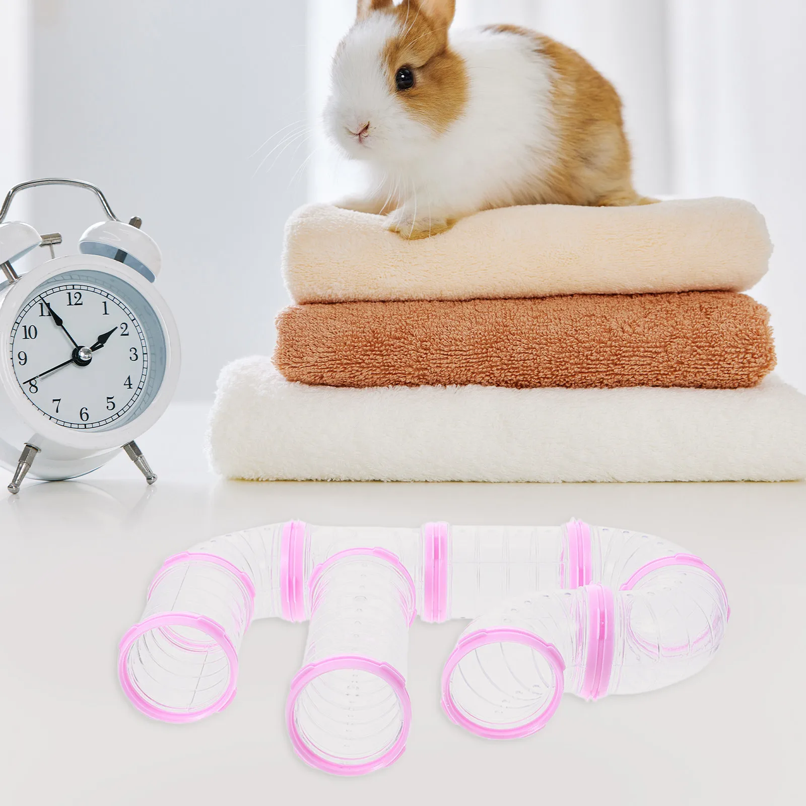 16Pcs DIY Hamster Cage Tunnels External Tubes Kit Easy Install Sturdy Spatial Thinking Play Tunnel for Hamster
16Pcs DIY Hamster Cage Tunnels External Tubes Kit Easy Install Sturdy Spatial Thinking Play Tunnel for Hamster