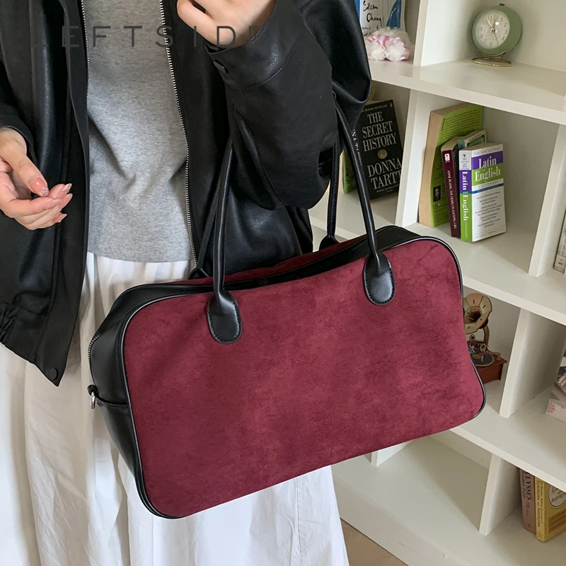 Левая сторона, женская сумка через плечо из искусственной кожи большой емкости, зима 2025, ретро сумка через плечо с короткой ручкой, роскошные дизайнерские сумки и кошельки
Левая сторона, женская сумка через плечо из искусственной кожи большой емкости, зима 2025, ретро сумка через плечо с короткой ручкой, роскошные дизайнерские сумки и кошельки