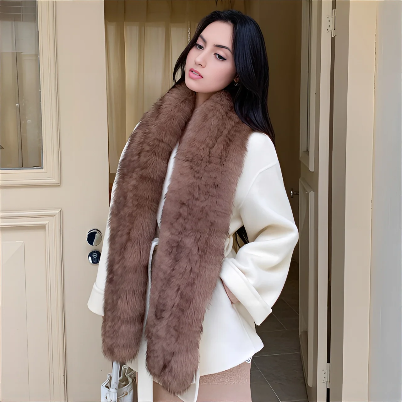 Real Fox Fur Scarf for Women Long Style Warm and Soft Knitted Fox Fur Shawl Wrap in Sable Color Natural Fox Fur Pashmina Scarves
Real Fox Fur Scarf for Women Long Style Warm and Soft Knitted Fox Fur Shawl Wrap in Sable Color Natural Fox Fur Pashmina Scarves