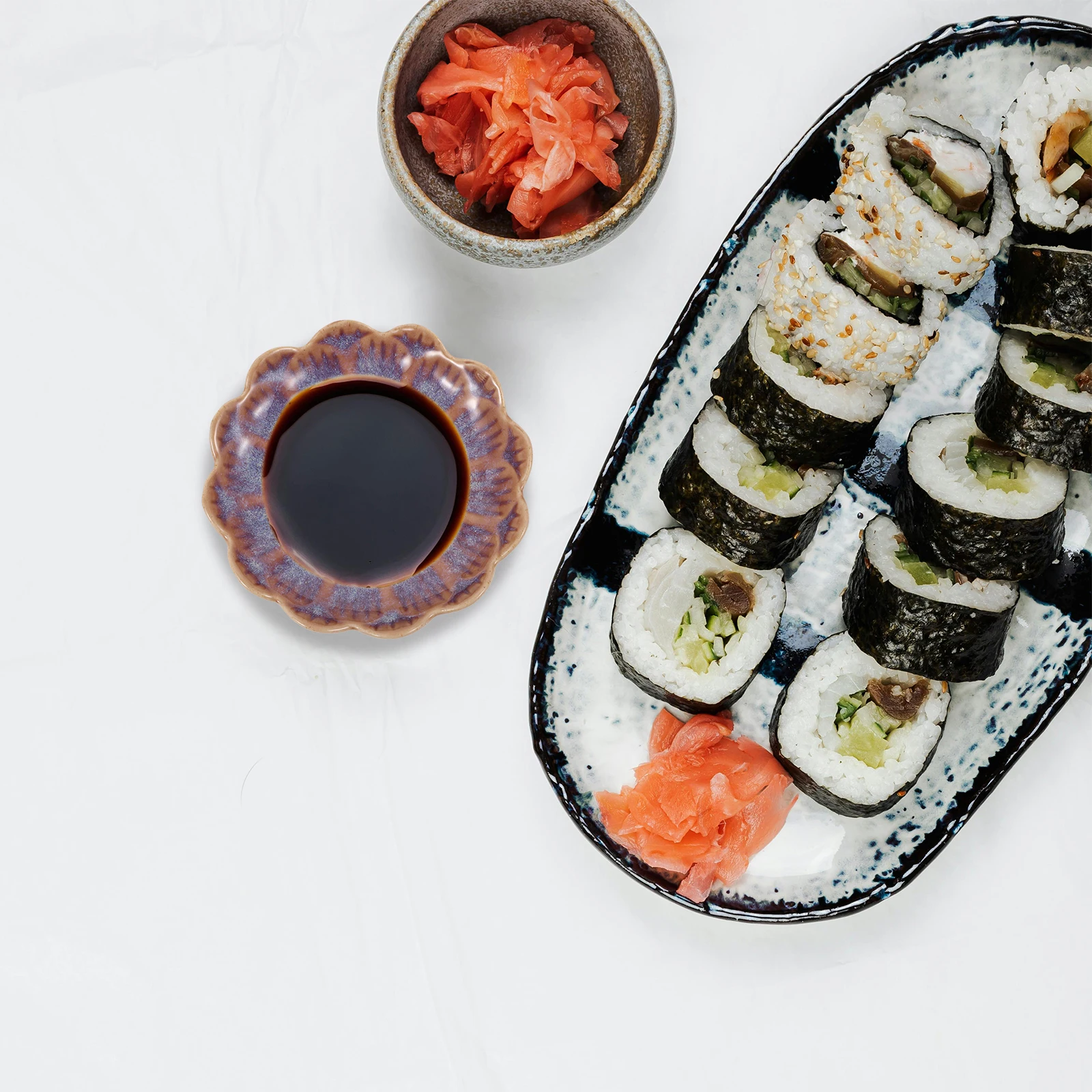 Керамическая тарелка в форме цветка, миска для соуса, яркий цветной дизайн, практичный, прочный, легко чистится, маленькие закуски
Керамическая тарелка в форме цветка, миска для соуса, яркий цветной дизайн, практичный, прочный, легко чистится, маленькие закуски