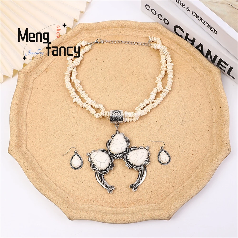Exaggerated Alloy Necklace Earrings And European And American Decorative Jewelry Luxury Fashion Jewelry Exquisite Elegant
Exaggerated Alloy Necklace Earrings And European And American Decorative Jewelry Luxury Fashion Jewelry Exquisite Elegant