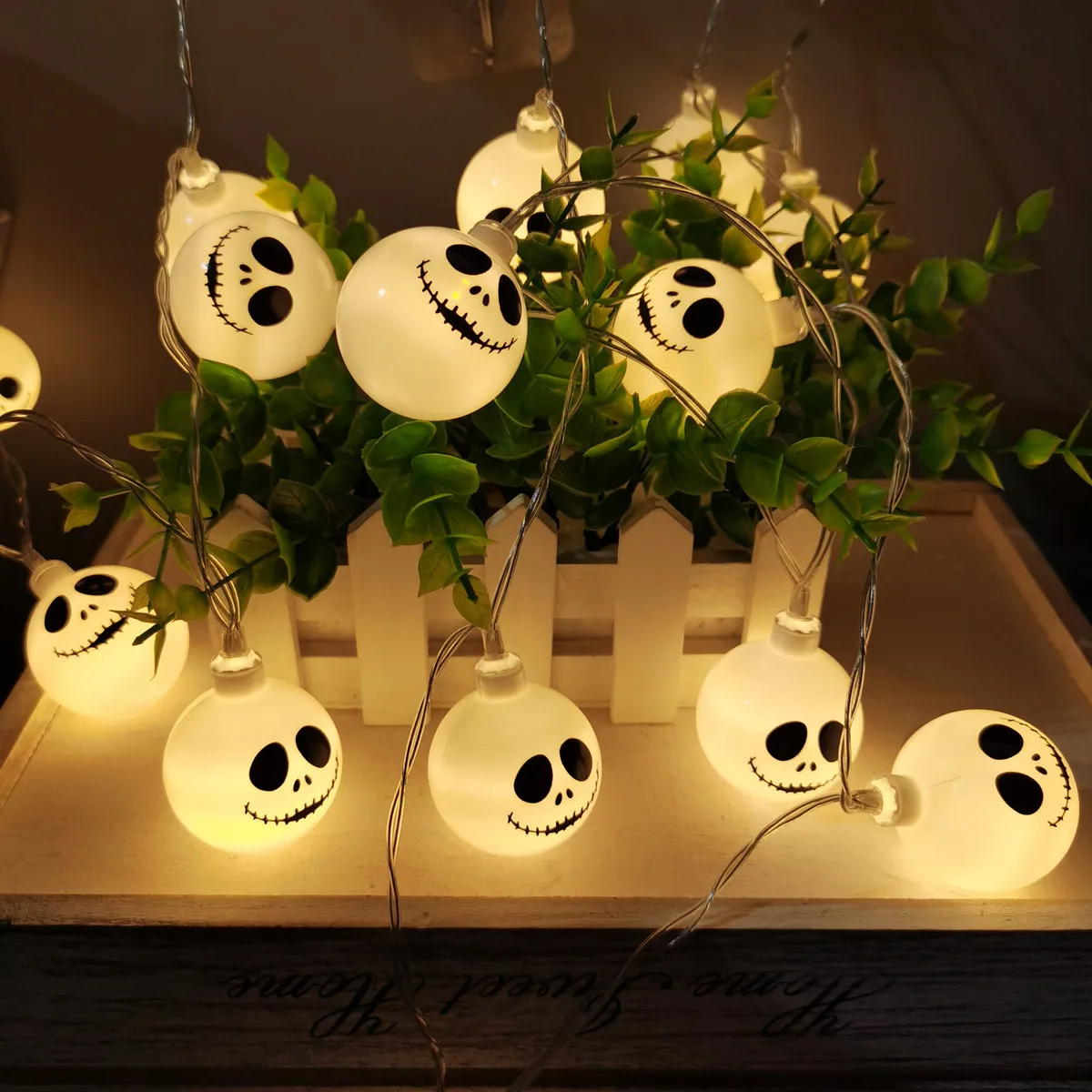 2025 Halloween Grimace String Lights Indoor Battery/Usb Operated Hanging Lamp For Home Decor Christmas Festival Light 302
2025 Halloween Grimace String Lights Indoor Battery/Usb Operated Hanging Lamp For Home Decor Christmas Festival Light 302