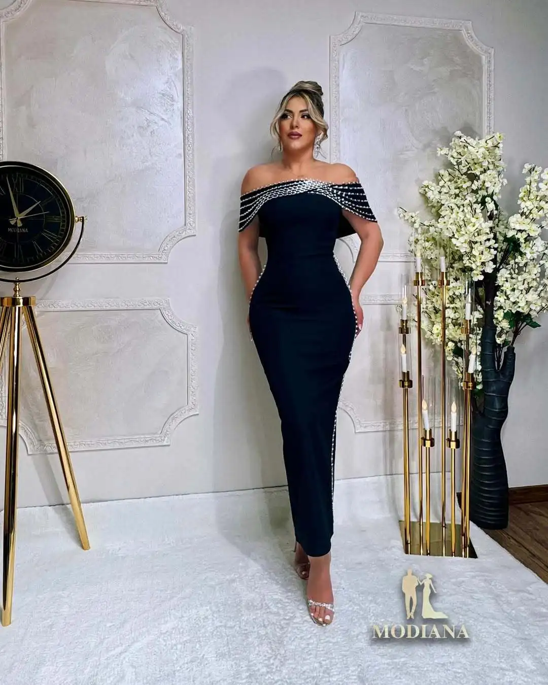 Luxury Crystals Women Prom Dress Sexy Off Shoulder Short Sleeves Long Party Gown Bandage Sheath Formal Birthday Red Carpet Robe
Luxury Crystals Women Prom Dress Sexy Off Shoulder Short Sleeves Long Party Gown Bandage Sheath Formal Birthday Red Carpet Robe