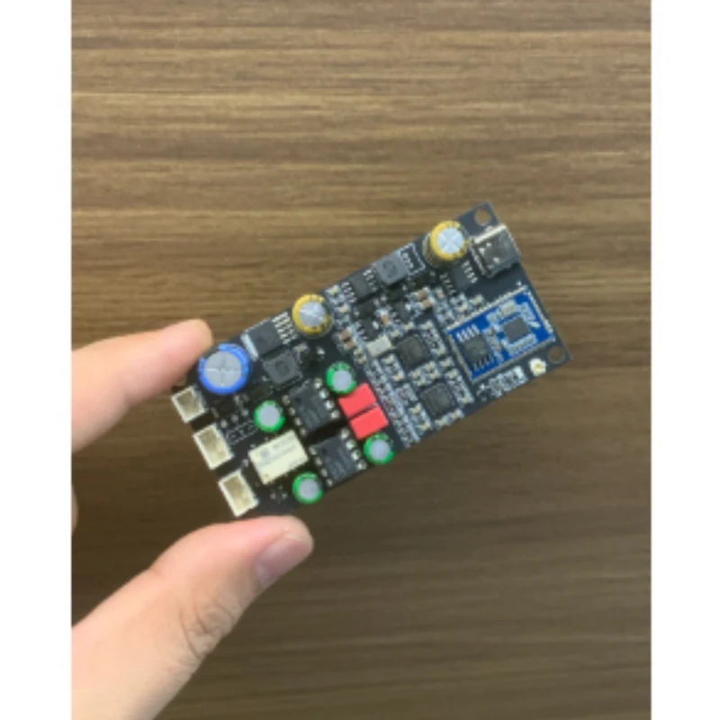Dual ES9039Q2M Bluetooth 5.4 Decoder Board QCC3084 QCC5125 QCC5181 Module ES9038Q2M
Dual ES9039Q2M Bluetooth 5.4 Decoder Board QCC3084 QCC5125 QCC5181 Module ES9038Q2M
