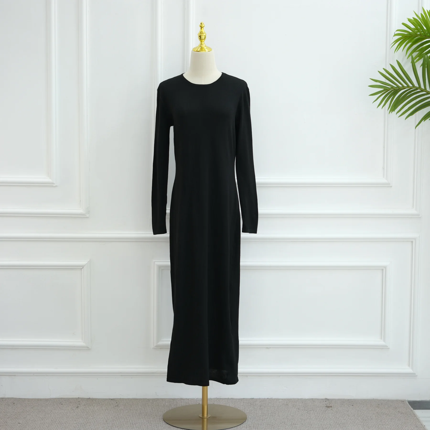 Women Eid Muslim Soild Long Dress Abaya Stretch Underskirt Layering Dress Modest Elastic Inner Dresses Kimono Ramadan Arab Robe
Women Eid Muslim Soild Long Dress Abaya Stretch Underskirt Layering Dress Modest Elastic Inner Dresses Kimono Ramadan Arab Robe