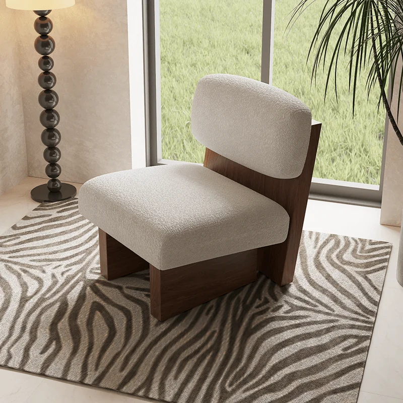 Single leisure sofa chair Nordic Japanese Internet celebrity personality creative chair
Single leisure sofa chair Nordic Japanese Internet celebrity personality creative chair