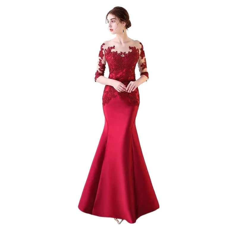2025 New Women's Five Sleeve Banquet Long Dress Fashionable Fishtail Slimming A-line Skirt High Quality Luxury Evening Dress
2025 New Women's Five Sleeve Banquet Long Dress Fashionable Fishtail Slimming A-line Skirt High Quality Luxury Evening Dress