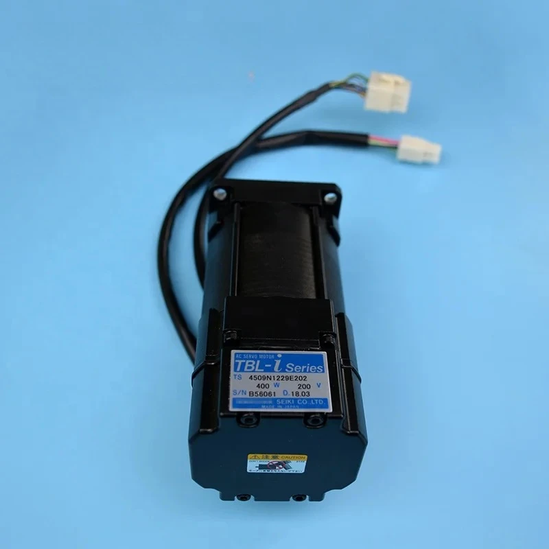 TS4509N1229E202 400W Elevator Door Motor Elevator Parts
TS4509N1229E202 400W Elevator Door Motor Elevator Parts