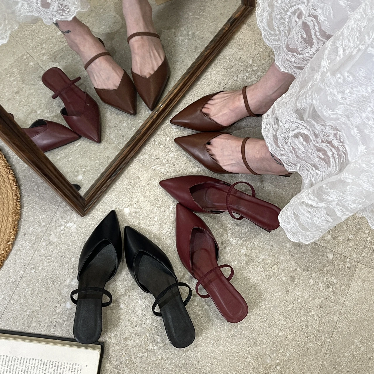 2026 Spring New Pointed Low-Cut Single Shoes Wedge Heels Open Back Shoes French-Style Versatile Commuter Women's Shoes
2026 Spring New Pointed Low-Cut Single Shoes Wedge Heels Open Back Shoes French-Style Versatile Commuter Women's Shoes