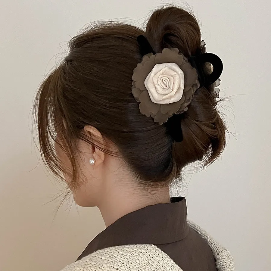 Fabric Rose Hair Claw Clips Large Velvet Crab Hair Barrettes Women Girls Elegant Hair Clamp Shark Clip Ponytail Hair Accessories
Fabric Rose Hair Claw Clips Large Velvet Crab Hair Barrettes Women Girls Elegant Hair Clamp Shark Clip Ponytail Hair Accessories