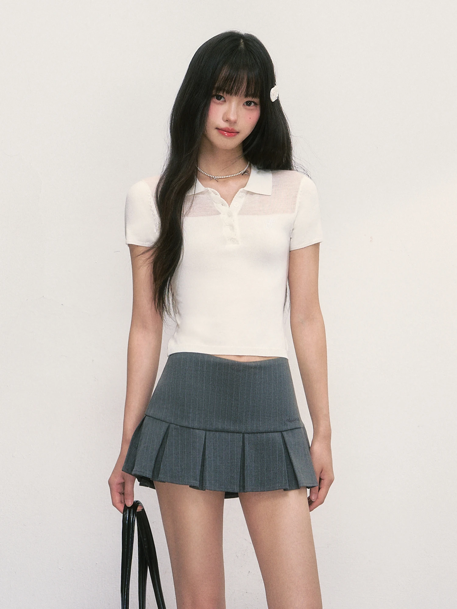 Wedhub Summer White ort Sve Ne T-irt Women's Slim Fit Design Sense Splicing Top Commute Sle Pure Color
Wedhub Summer White ort Sve Ne T-irt Women's Slim Fit Design Sense Splicing Top Commute Sle Pure Color