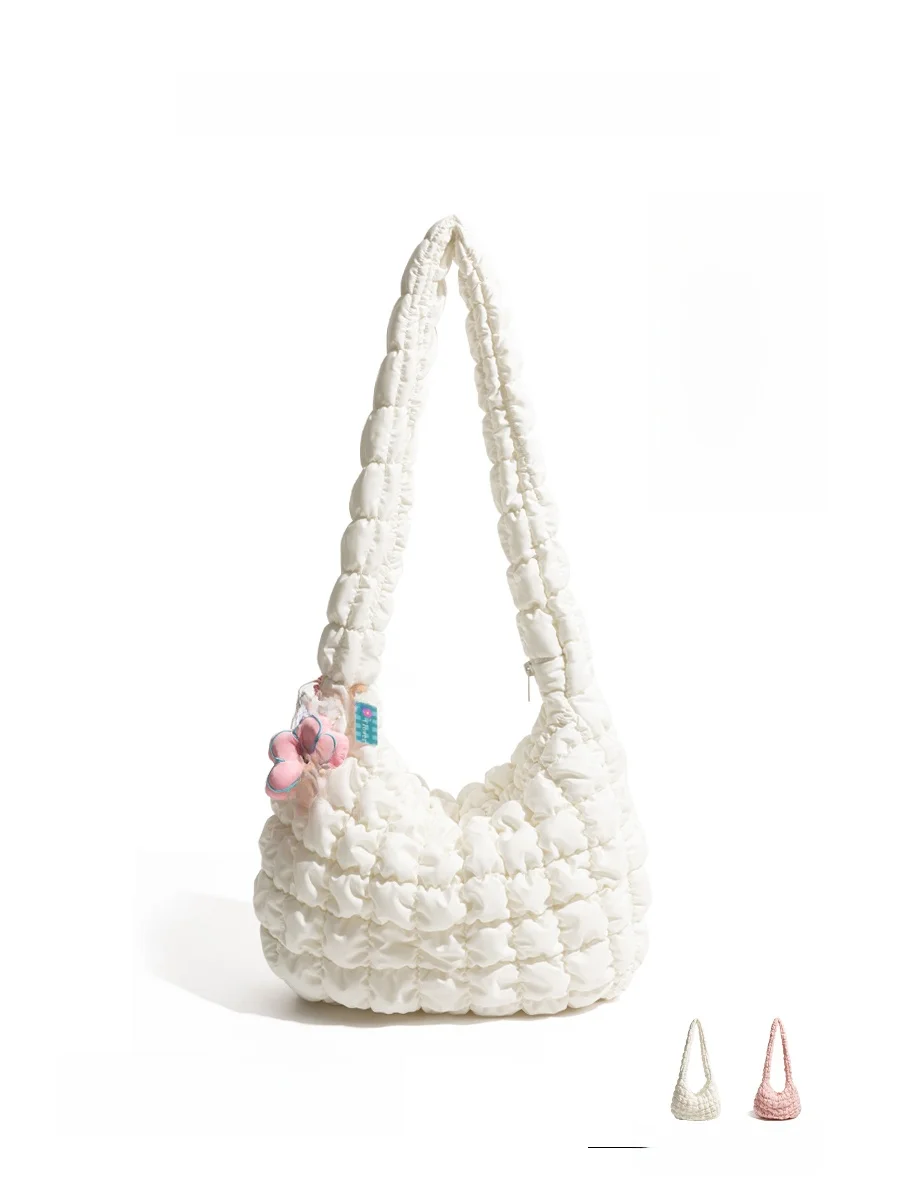Cloud Folded White Puffiness Large Capacity Crossbody Bag Korean Style Orange Girl Dumpling Shape Soft Nylon Casual Bag
Cloud Folded White Puffiness Large Capacity Crossbody Bag Korean Style Orange Girl Dumpling Shape Soft Nylon Casual Bag