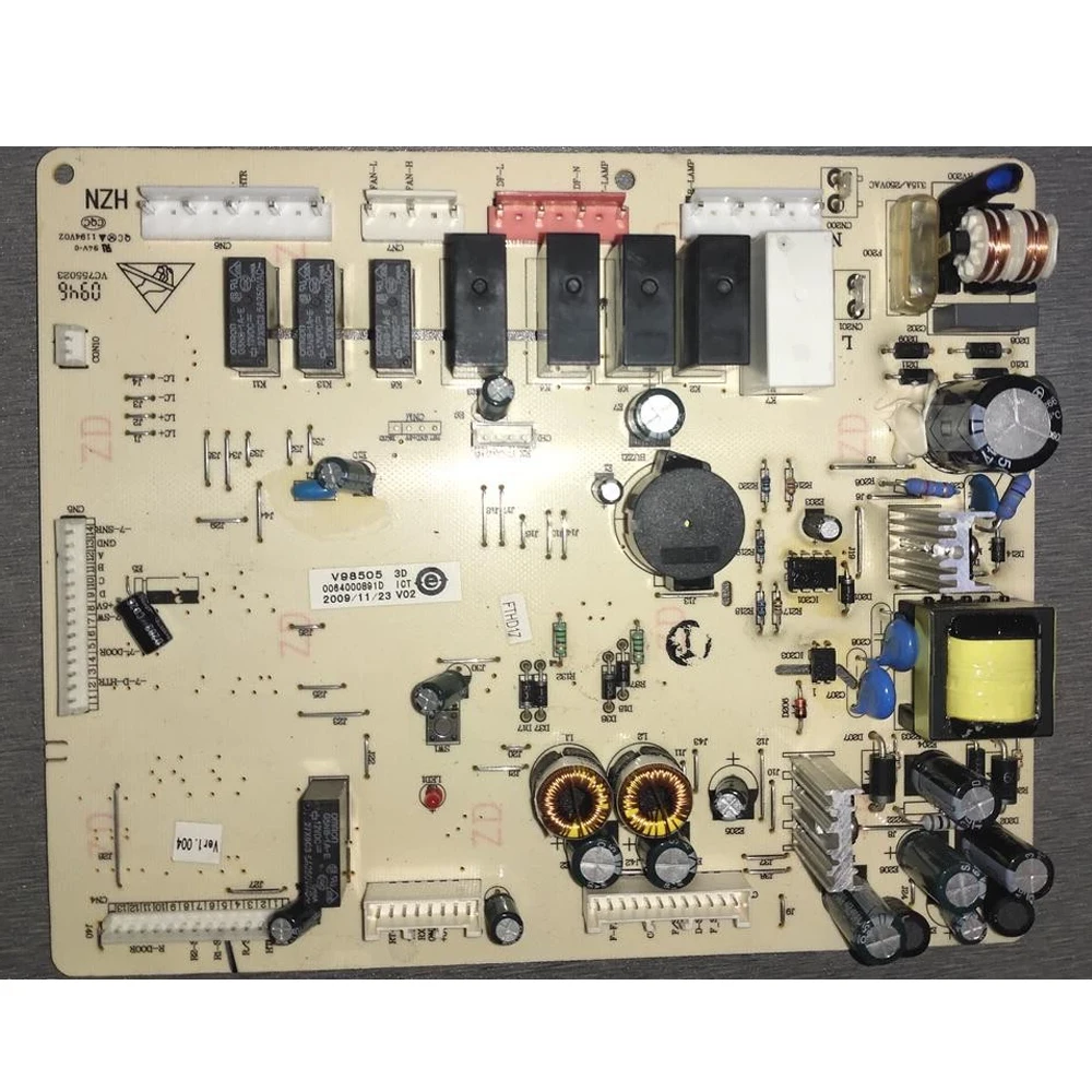 V98505 0064000891D Оригинальная материнская плата для холодильника BCD-539WT
V98505 0064000891D Оригинальная материнская плата для холодильника BCD-539WT