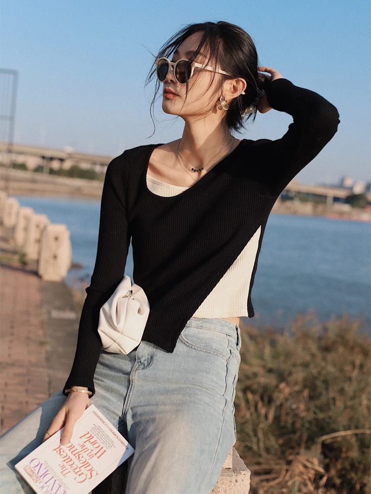 Женский вязаный базовый топ Bela Studio с круглым вырезом, асимметричным кроем и длинными рукавами, облегающий, в стиле блогеров
Женский вязаный базовый топ Bela Studio с круглым вырезом, асимметричным кроем и длинными рукавами, облегающий, в стиле блогеров