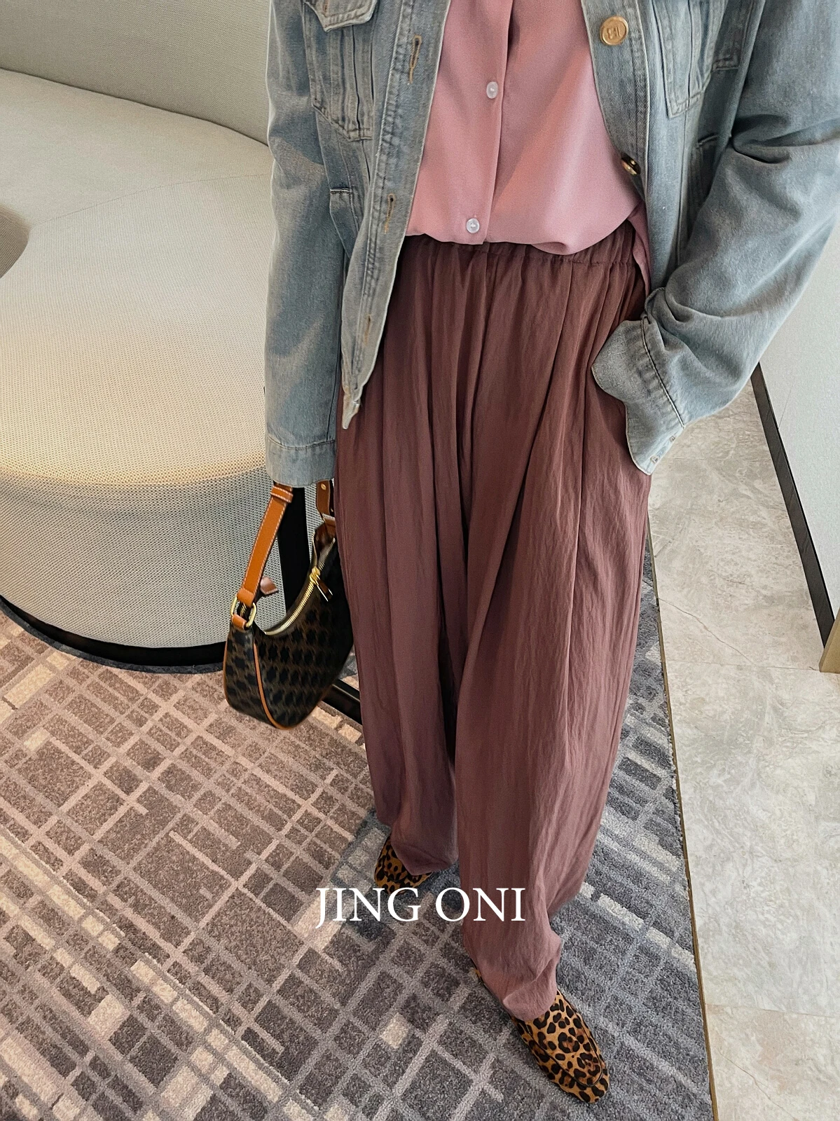 Pants Y2k 2023 Woman Clothing Korean Style Vintage Fashion Autumn High Waist Wide Leg Long Cargo Trousers Baggy Fluid Oversize
Pants Y2k 2023 Woman Clothing Korean Style Vintage Fashion Autumn High Waist Wide Leg Long Cargo Trousers Baggy Fluid Oversize