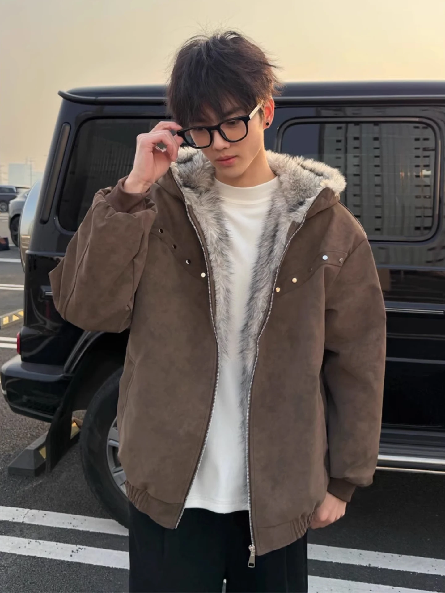 Мужское хлопковое джатовое пальто American High Street Sle с капюшоном, теплое свободное пальто для пар, зимняя модная повседневная одежда
Мужское хлопковое джатовое пальто American High Street Sle с капюшоном, теплое свободное пальто для пар, зимняя модная повседневная одежда