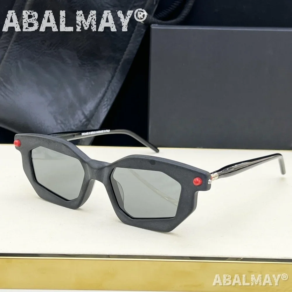 Top High Quality Sunglasses for Men and Women Maske P14 SIZE 51-18 Style UV400 Retro Fashion Special Design Sun Glasses with box
Top High Quality Sunglasses for Men and Women Maske P14 SIZE 51-18 Style UV400 Retro Fashion Special Design Sun Glasses with box