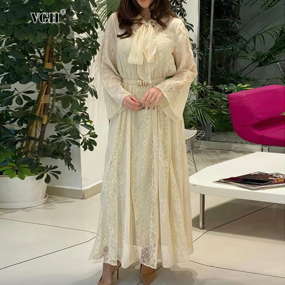 VGH Afternoon Tea Vintage Lace Dresses for Women Scarf Collar Ruffle Long Sleeve Waist Belt Trim Tiered Hem for Romantic Dates
VGH Afternoon Tea Vintage Lace Dresses for Women Scarf Collar Ruffle Long Sleeve Waist Belt Trim Tiered Hem for Romantic Dates