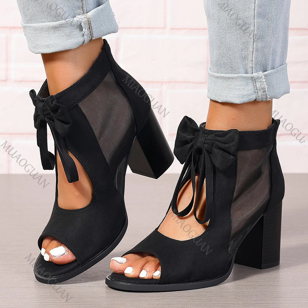 Bohemia Bow Summer Hollow Out Sandals High Heels Ladies Zipper Solid Color Outdoor Shoes Plus Size 35-43 Footwears Versatile
Bohemia Bow Summer Hollow Out Sandals High Heels Ladies Zipper Solid Color Outdoor Shoes Plus Size 35-43 Footwears Versatile