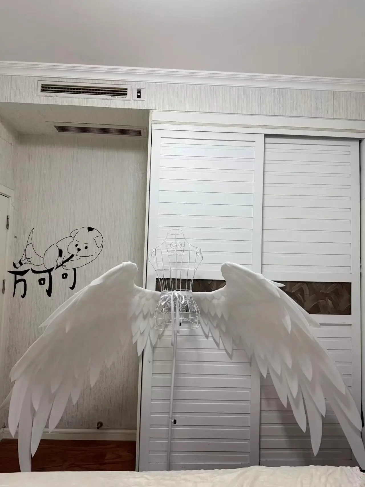 White Adult Angel Wings,Photography Costume Halloween Wings,Large Angel Wing Suitable for Men and Women Decorative Wings
White Adult Angel Wings,Photography Costume Halloween Wings,Large Angel Wing Suitable for Men and Women Decorative Wings