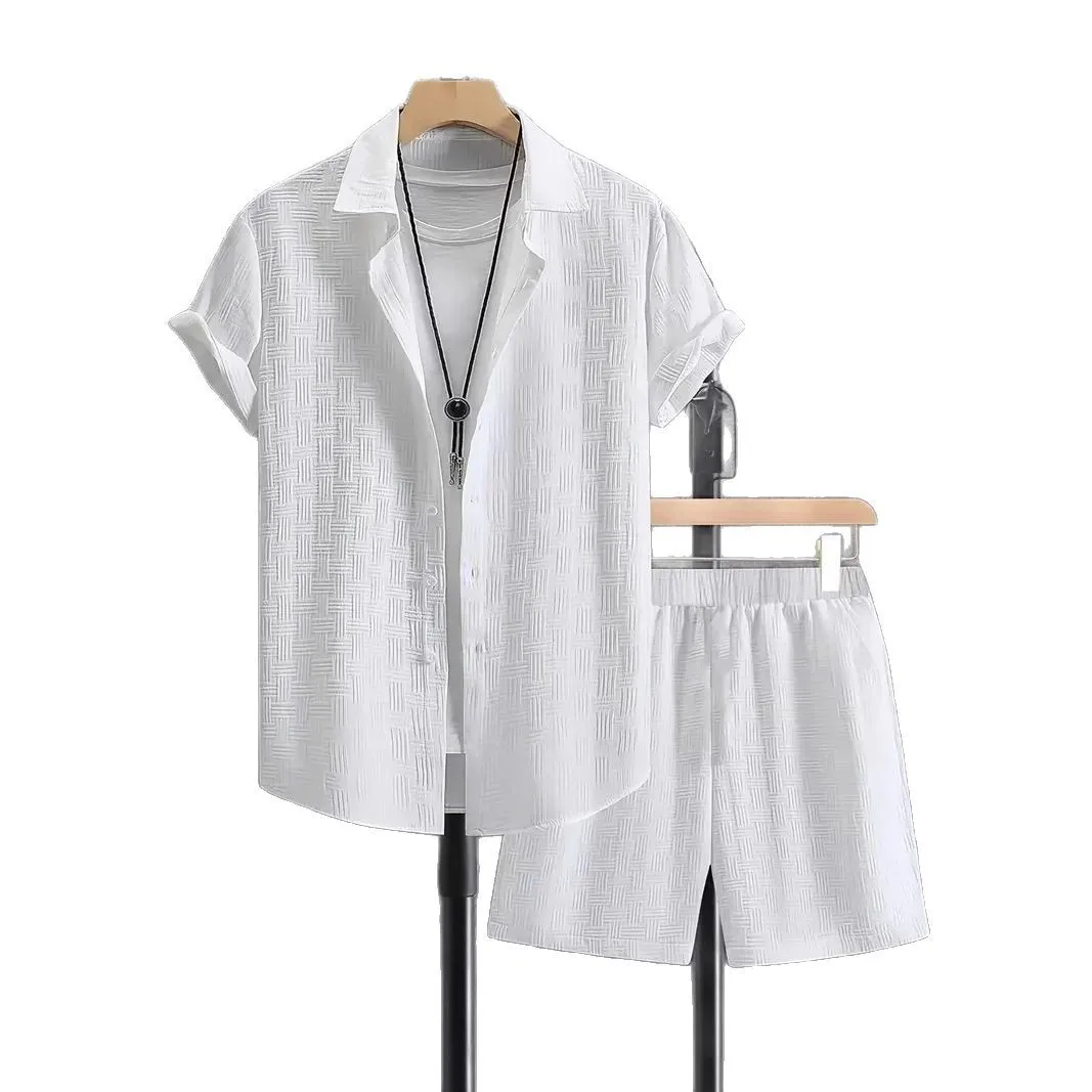 2025 new European and American summer jacquart solid color suit short-sleeved men holiday casual shirt shorts two-piece set
2025 new European and American summer jacquart solid color suit short-sleeved men holiday casual shirt shorts two-piece set