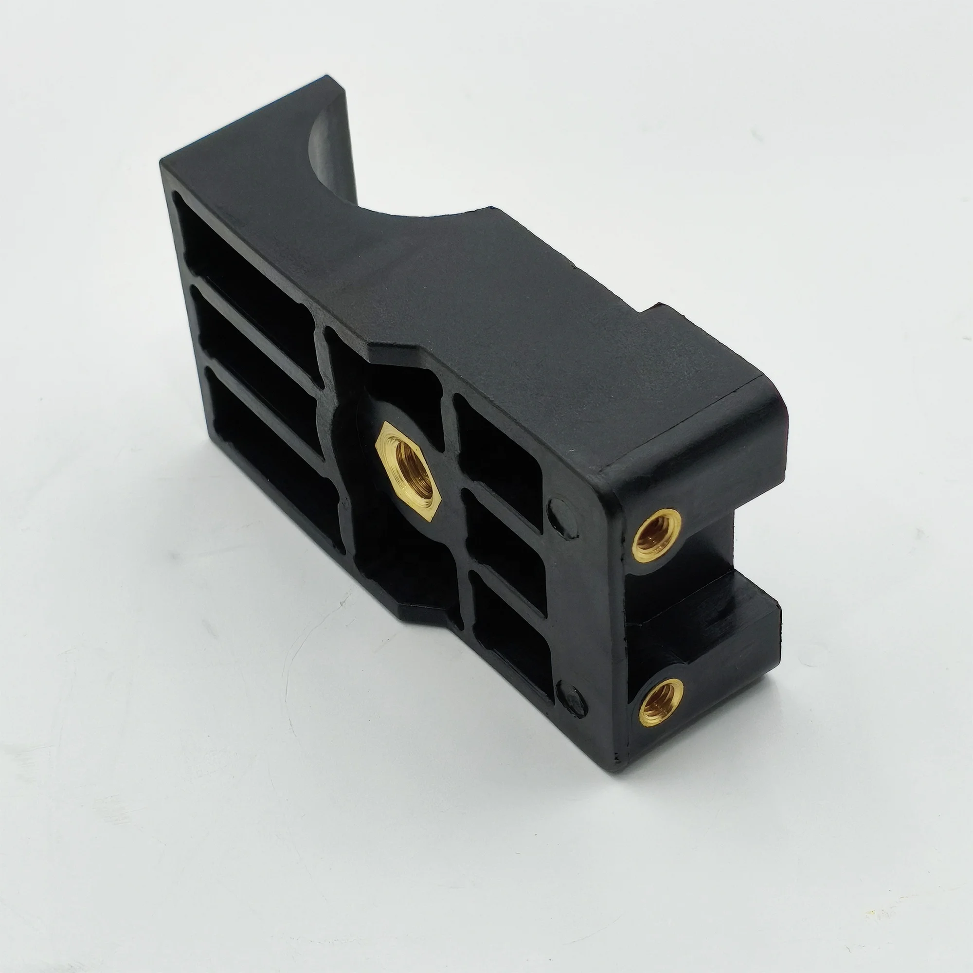 Part No.3875433101 Steering Column Clamping Bracket for Linde Forklift Spare Parts
Part No.3875433101 Steering Column Clamping Bracket for Linde Forklift Spare Parts