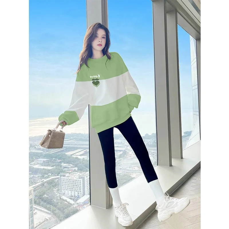Fashion Embroidery Y2k Sweatshirt Hoodies Women Streetwear Matching Shirt Oversized Aesthetic Korean Style Pullover Cute Clothes
Fashion Embroidery Y2k Sweatshirt Hoodies Women Streetwear Matching Shirt Oversized Aesthetic Korean Style Pullover Cute Clothes