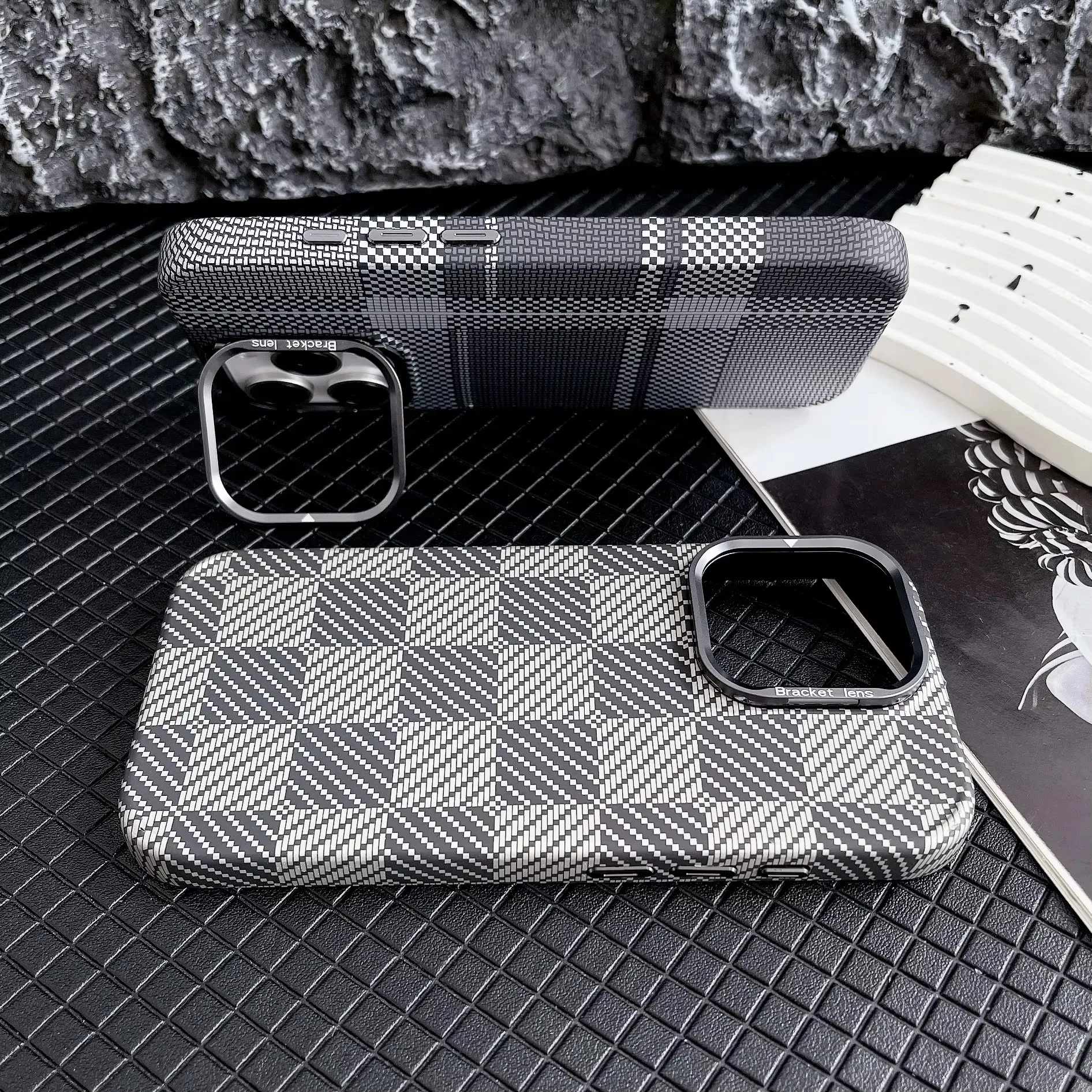 Phone Case for iPhone 16 16pro max 13 14 15 Pro Alloy Lens Kevlar Texture Wireless Charging MagSafe Hard PC Holder Back Cover
Phone Case for iPhone 16 16pro max 13 14 15 Pro Alloy Lens Kevlar Texture Wireless Charging MagSafe Hard PC Holder Back Cover