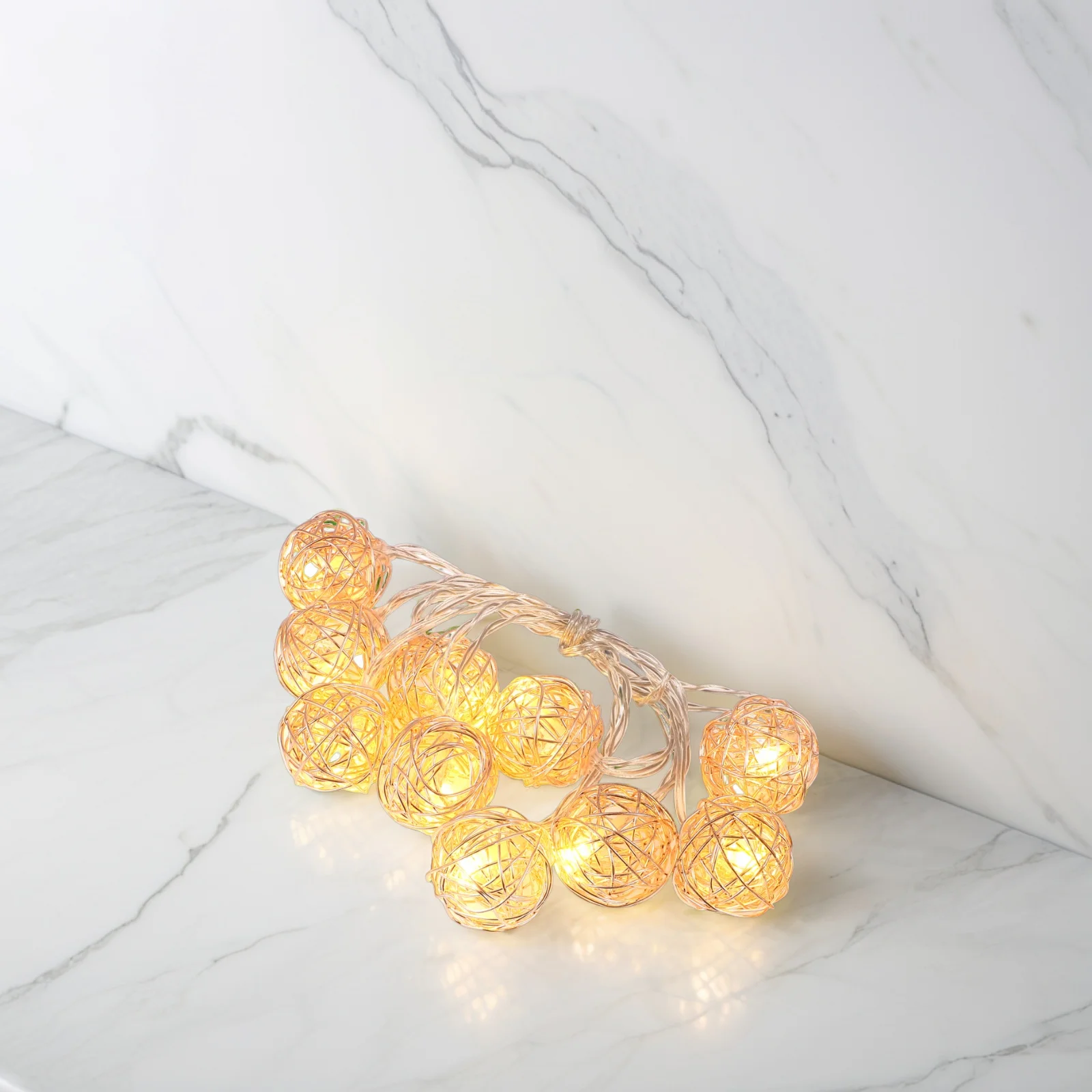 Decorative Hollow Shape LED String Lights for Bedroom Patio Garden Energy Saving Golden Lamps Room Decor
Decorative Hollow Shape LED String Lights for Bedroom Patio Garden Energy Saving Golden Lamps Room Decor