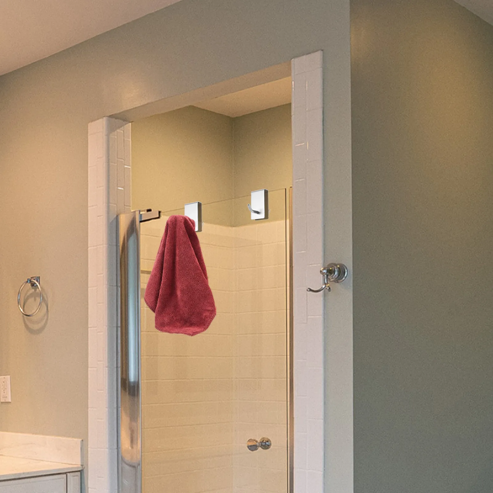 Heavy Duty Door Hanger Hook for Bathroom Towel Robe Kitchen Utensils Over Cabinet Storage No Drill Easy Install Home Office Use
Heavy Duty Door Hanger Hook for Bathroom Towel Robe Kitchen Utensils Over Cabinet Storage No Drill Easy Install Home Office Use