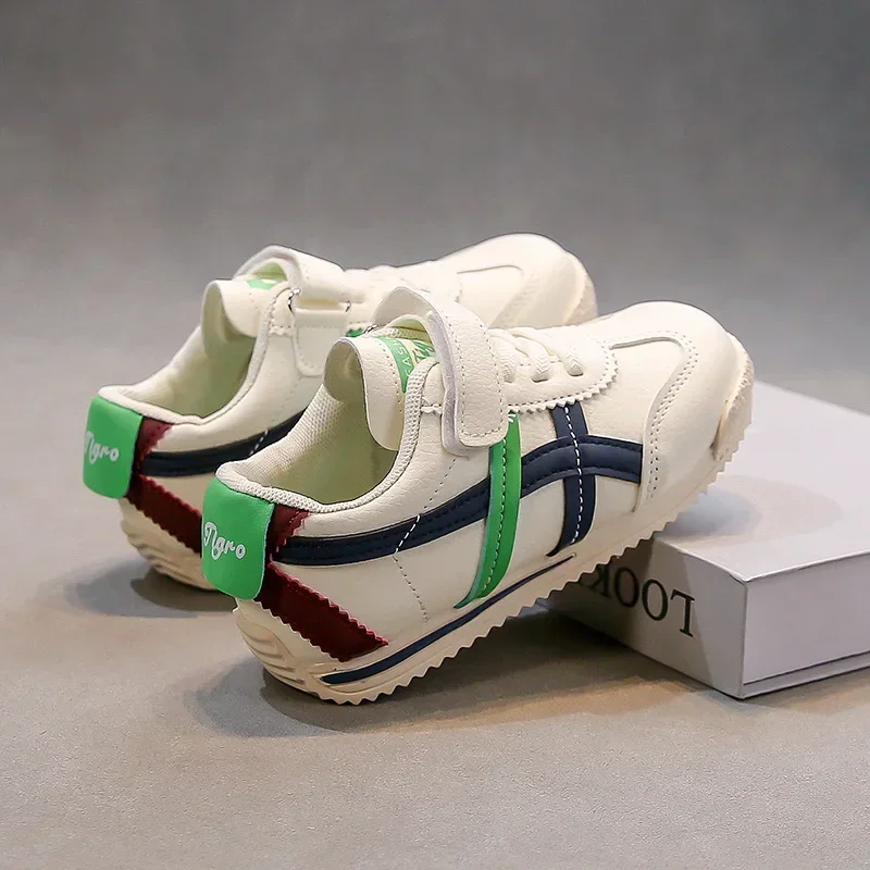 2025 Spring and Autumn New Soft soled Multi functional Children's Sports Shoes, Casual Board Shoes, Girls' Moral Training Shoes
2025 Spring and Autumn New Soft soled Multi functional Children's Sports Shoes, Casual Board Shoes, Girls' Moral Training Shoes