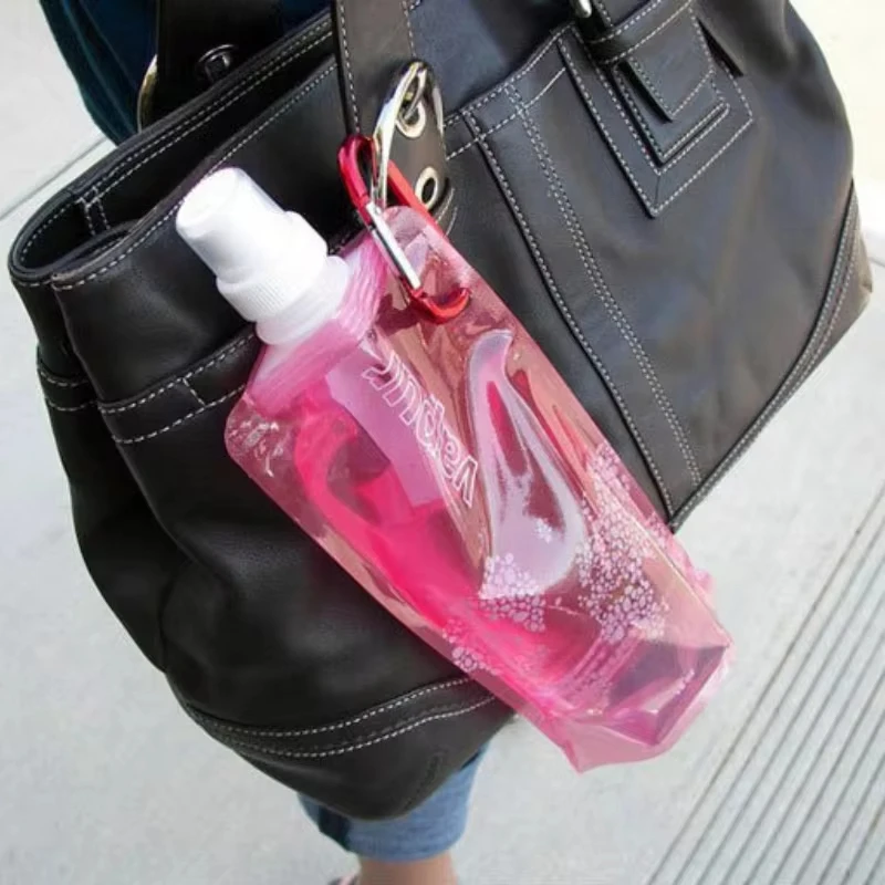 500ml Portable folding Water Bottle with button outdoor sports equipment drinking Water container one piece Sports Water Bottle
500ml Portable folding Water Bottle with button outdoor sports equipment drinking Water container one piece Sports Water Bottle