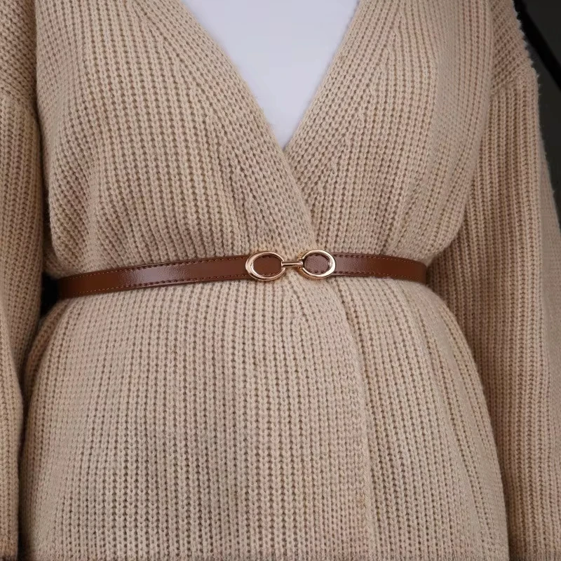 Ladies' Antique Copper Buckle Leather Waistband with Adjustable Shrink Strap Thin Belt for Skirts
Ladies' Antique Copper Buckle Leather Waistband with Adjustable Shrink Strap Thin Belt for Skirts