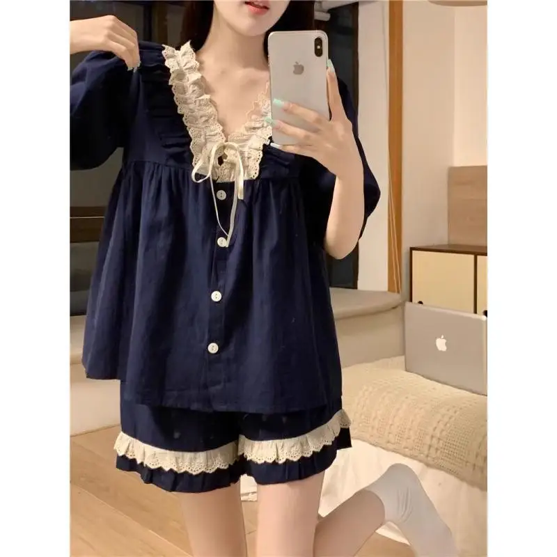 Простая пижама с бантом: осенне-зимний комплект в милом стиле, с длинными рукавами и брюками, для студентов, для дома и общежития
Простая пижама с бантом: осенне-зимний комплект в милом стиле, с длинными рукавами и брюками, для студентов, для дома и общежития