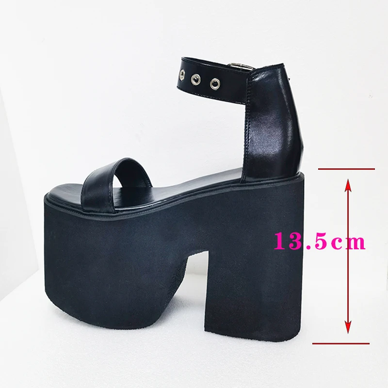 13cm New Popular Wedge Heels Thick-soled Fashionable Large-sized Women's Summer Outerwear Slippers Plus Size 34-41 Zapatos Mujer
13cm New Popular Wedge Heels Thick-soled Fashionable Large-sized Women's Summer Outerwear Slippers Plus Size 34-41 Zapatos Mujer
