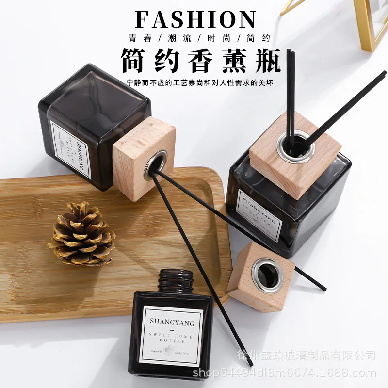 1PCS 100/200ml square Perfume Glass Bottle Home Fragrance Essential Oi Bottle Scented Reed Diffuser for Home Decoration
1PCS 100/200ml square Perfume Glass Bottle Home Fragrance Essential Oi Bottle Scented Reed Diffuser for Home Decoration