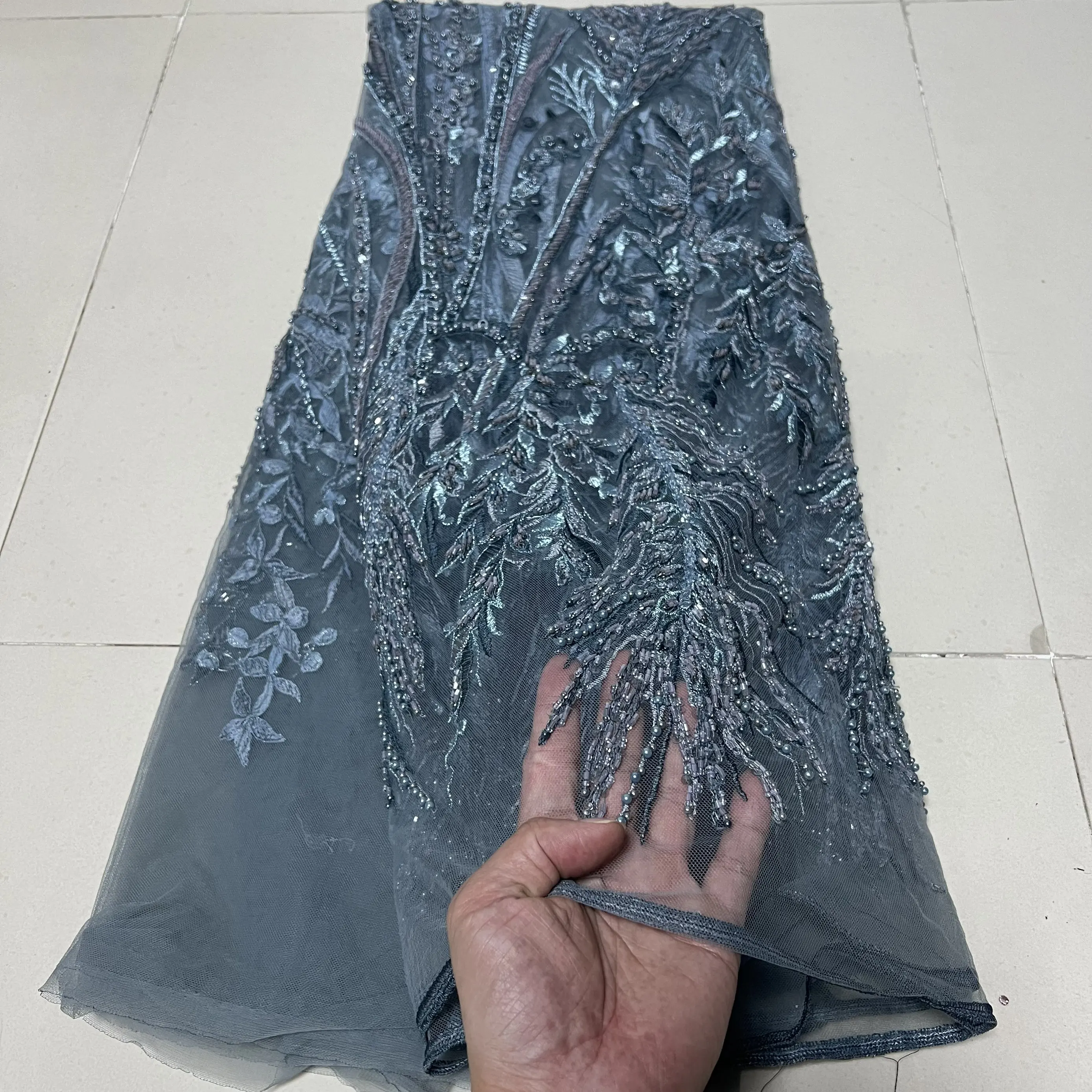 2026 Latest African Nigerian Guipure Embroidery Sequins Tulle Lace Fabric High Quality for Sewing Dresses ZJ139
2026 Latest African Nigerian Guipure Embroidery Sequins Tulle Lace Fabric High Quality for Sewing Dresses ZJ139