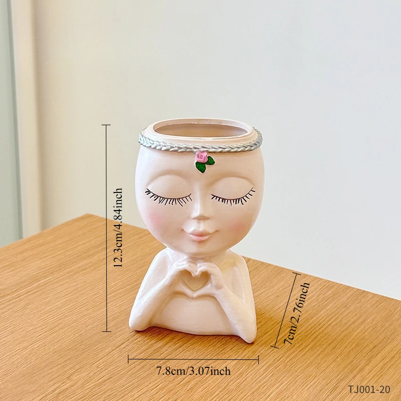 Heart-shaped Pen Holder for Girls Stationery Storage Box Home Decoration Multifunctional Storage Box Desktop Decoration
Heart-shaped Pen Holder for Girls Stationery Storage Box Home Decoration Multifunctional Storage Box Desktop Decoration