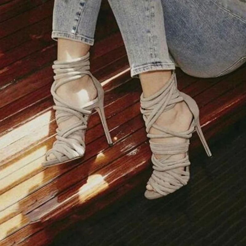 Modern Rope Straps High Heel Sandals Peep Toe Cross Strap Hollow Summer Strappy Sandals Back Zipper Cage Shoes
Modern Rope Straps High Heel Sandals Peep Toe Cross Strap Hollow Summer Strappy Sandals Back Zipper Cage Shoes