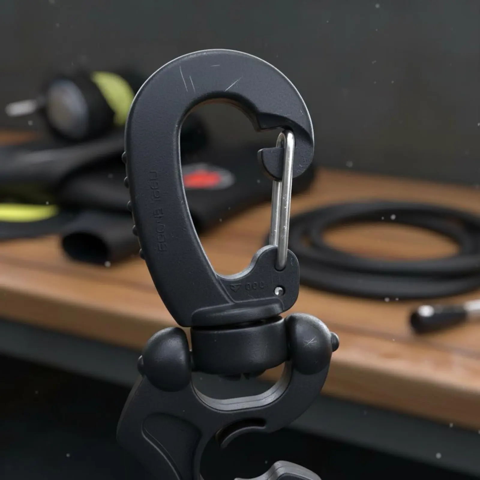 Tentacle Holder Sturdy BCD Hose Fastener Diving Breathing Apparatus Hose Holder Lightweight Diving Equipment Rust-Resistant
Tentacle Holder Sturdy BCD Hose Fastener Diving Breathing Apparatus Hose Holder Lightweight Diving Equipment Rust-Resistant