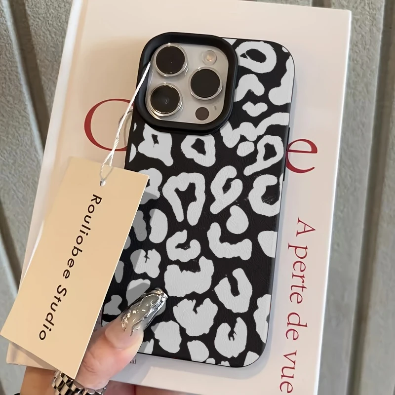 Minimalist Leopard Print Phone Case For iPhone 17 Air 11 13 14 12 15 16 Pro Max XS XR 7 8 Plus 16E Shockproof Silicone TPU Cover
Minimalist Leopard Print Phone Case For iPhone 17 Air 11 13 14 12 15 16 Pro Max XS XR 7 8 Plus 16E Shockproof Silicone TPU Cover