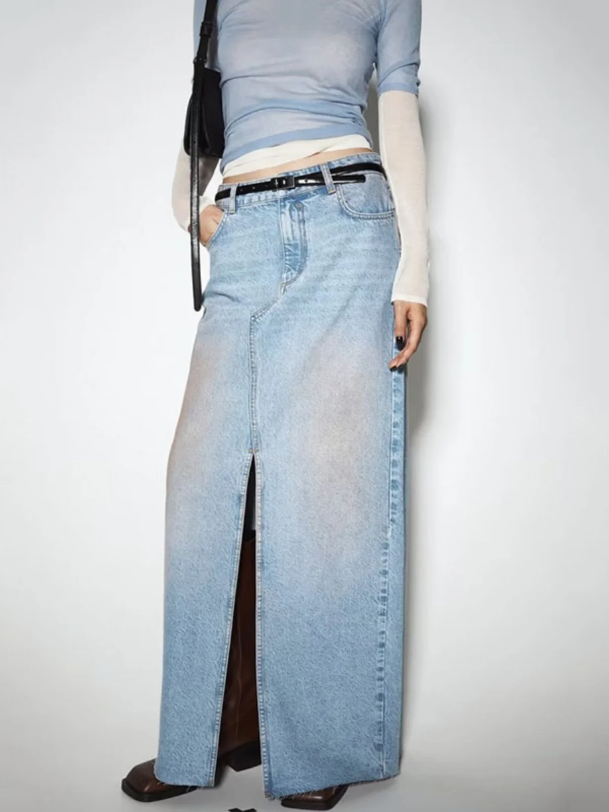 New Women's Faion Waed Denim Split Skirt Pink A-Line High Waist Long Skirt Versatile High Waist ket Detail Autumn Coll...
New Women's Faion Waed Denim Split Skirt Pink A-Line High Waist Long Skirt Versatile High Waist ket Detail Autumn Coll...