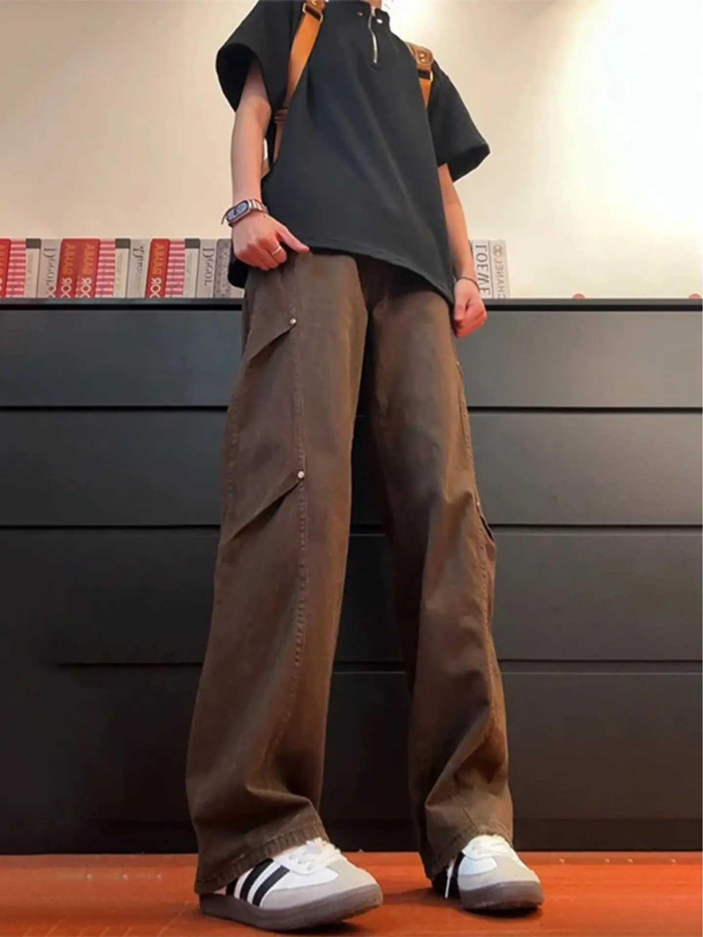 American Retro Rivet Patchwork Work Pants Men's Straight Loose Jeans Spring Trendy High Street Trousers Durable Straight Leg
American Retro Rivet Patchwork Work Pants Men's Straight Loose Jeans Spring Trendy High Street Trousers Durable Straight Leg