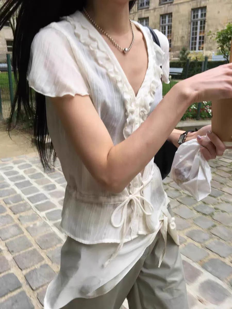 Breathable Home V-Neck Doll Shirt Short Sleeve Women's Shirt Drawstring Hem Commute Style Slimming Polyester Fiber 2026 Summe...
Breathable Home V-Neck Doll Shirt Short Sleeve Women's Shirt Drawstring Hem Commute Style Slimming Polyester Fiber 2026 Summe...