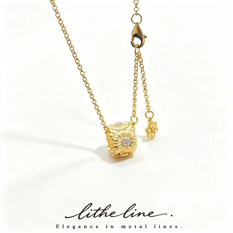 Litheline 18K Gold Plated Brass Petal-Ridged Barrel Pendant Necklace, Center-Set Clear Accent Hypoallergenic Base Jewelry
Litheline 18K Gold Plated Brass Petal-Ridged Barrel Pendant Necklace, Center-Set Clear Accent Hypoallergenic Base Jewelry