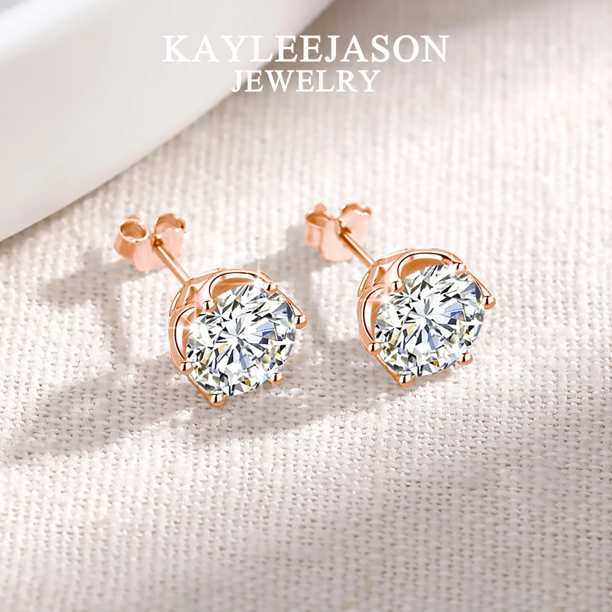 Серьги-гвоздики с 6 когтями из муассанита и кристаллов, серебро 925 пробы, лабораторные бриллианты, ювелирные изделия-гвоздики для влюбленных, романтическая свадьба, подарок на День святого Валентина
Серьги-гвоздики с 6 когтями из муассанита и кристаллов, серебро 925 пробы, лабораторные бриллианты, ювелирные изделия-гвоздики для влюбленных, романтическая свадьба, подарок на День святого Валентина