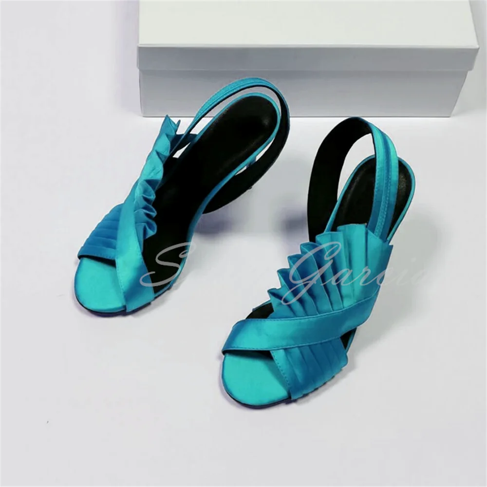 Blue Pleated Round Toe Super High Heels Plus Size Women's Shoes Solid Color Stiletto Heel Summer New Slingback Dress Sandals
Blue Pleated Round Toe Super High Heels Plus Size Women's Shoes Solid Color Stiletto Heel Summer New Slingback Dress Sandals