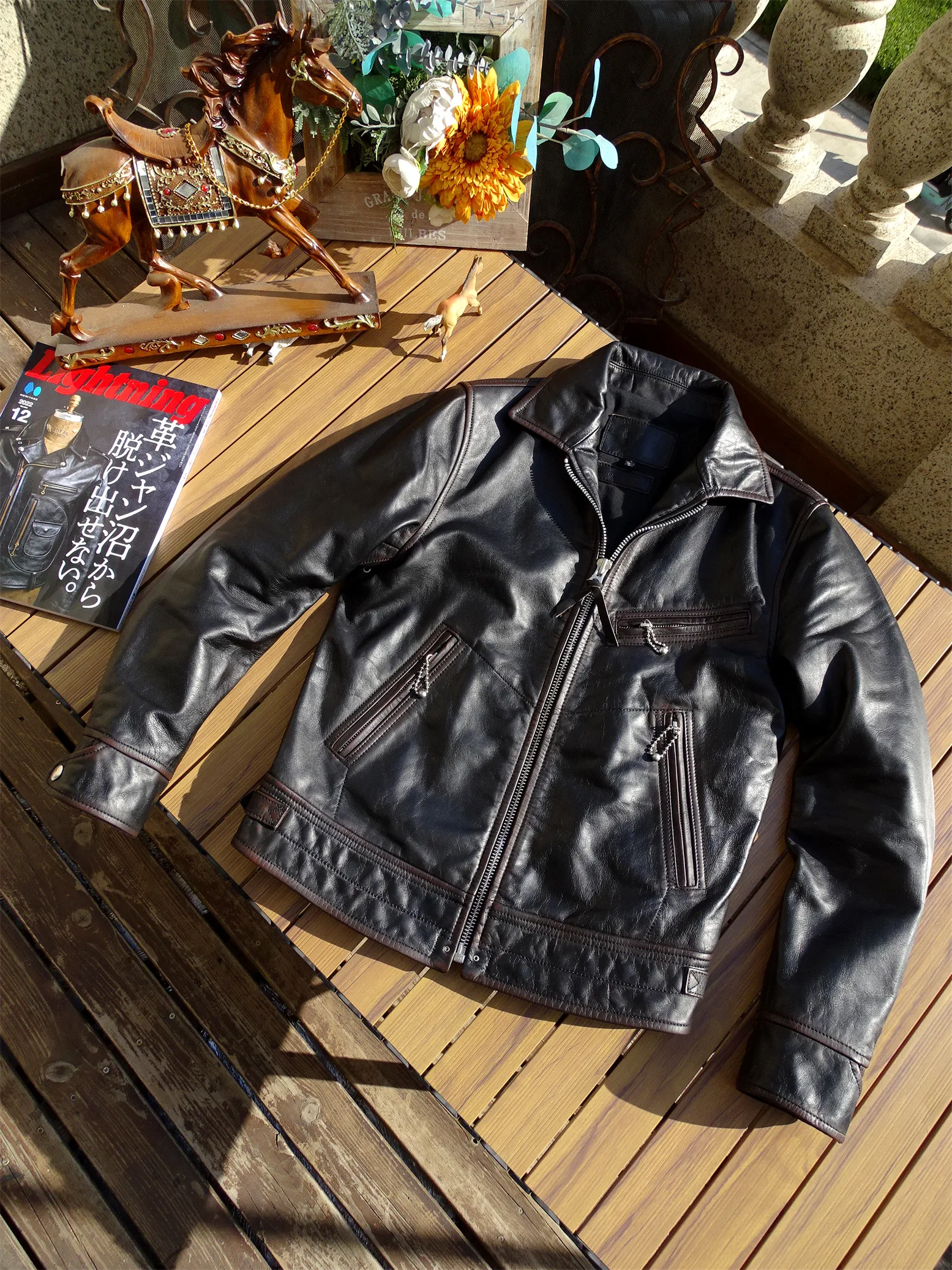 Curphey Men's ort Leather Jaet Tea Core hide Warm Faion Urban Sle Autumn Zipper Closure Flip Collar Leather Coat
Curphey Men's ort Leather Jaet Tea Core hide Warm Faion Urban Sle Autumn Zipper Closure Flip Collar Leather Coat