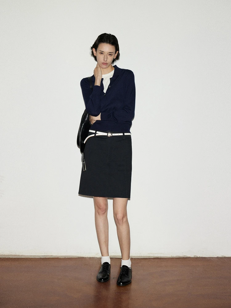 Высококачественная хлопковая трикотажная футболка с длинным рукавом, в стиле Cleanfit, ретро 90-х, однотонная, летняя, женская, для повседневной носки
Высококачественная хлопковая трикотажная футболка с длинным рукавом, в стиле Cleanfit, ретро 90-х, однотонная, летняя, женская, для повседневной носки