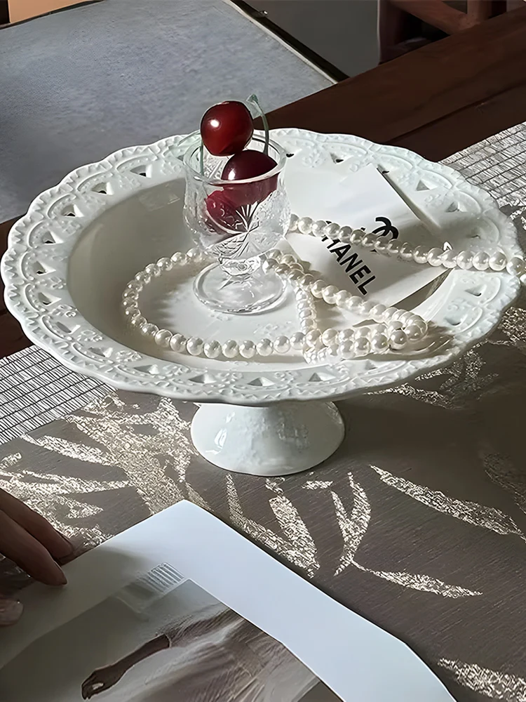 Zeteng Home High Leg Tray Plate European Sle Cerc round Di for Fruit ternoon Tea Par New Year Office Decorations
Zeteng Home High Leg Tray Plate European Sle Cerc round Di for Fruit ternoon Tea Par New Year Office Decorations